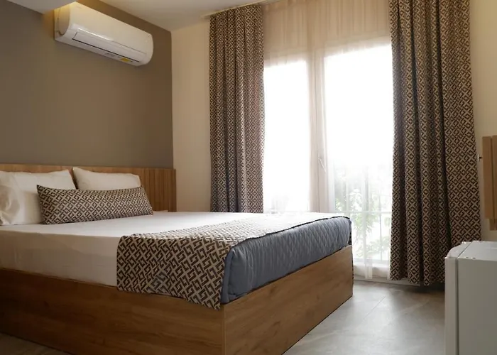 فندق مبيت وإفطار Kiva Çeşme