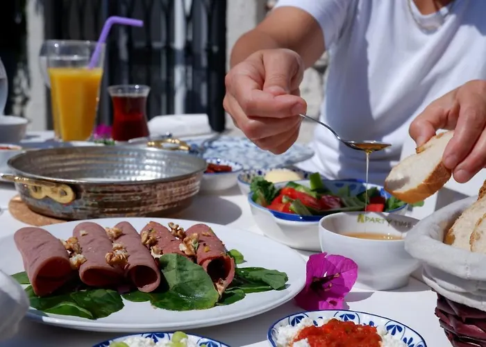 Kiva Oda ve Kahvaltı