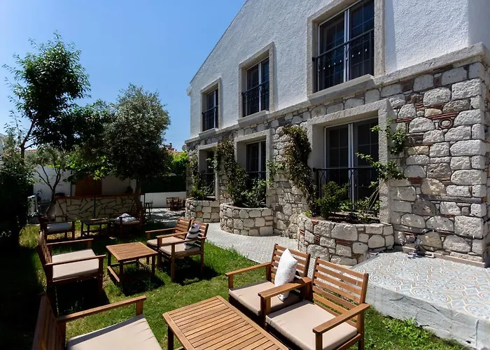 Kiva Oda ve Kahvaltı Çeşme